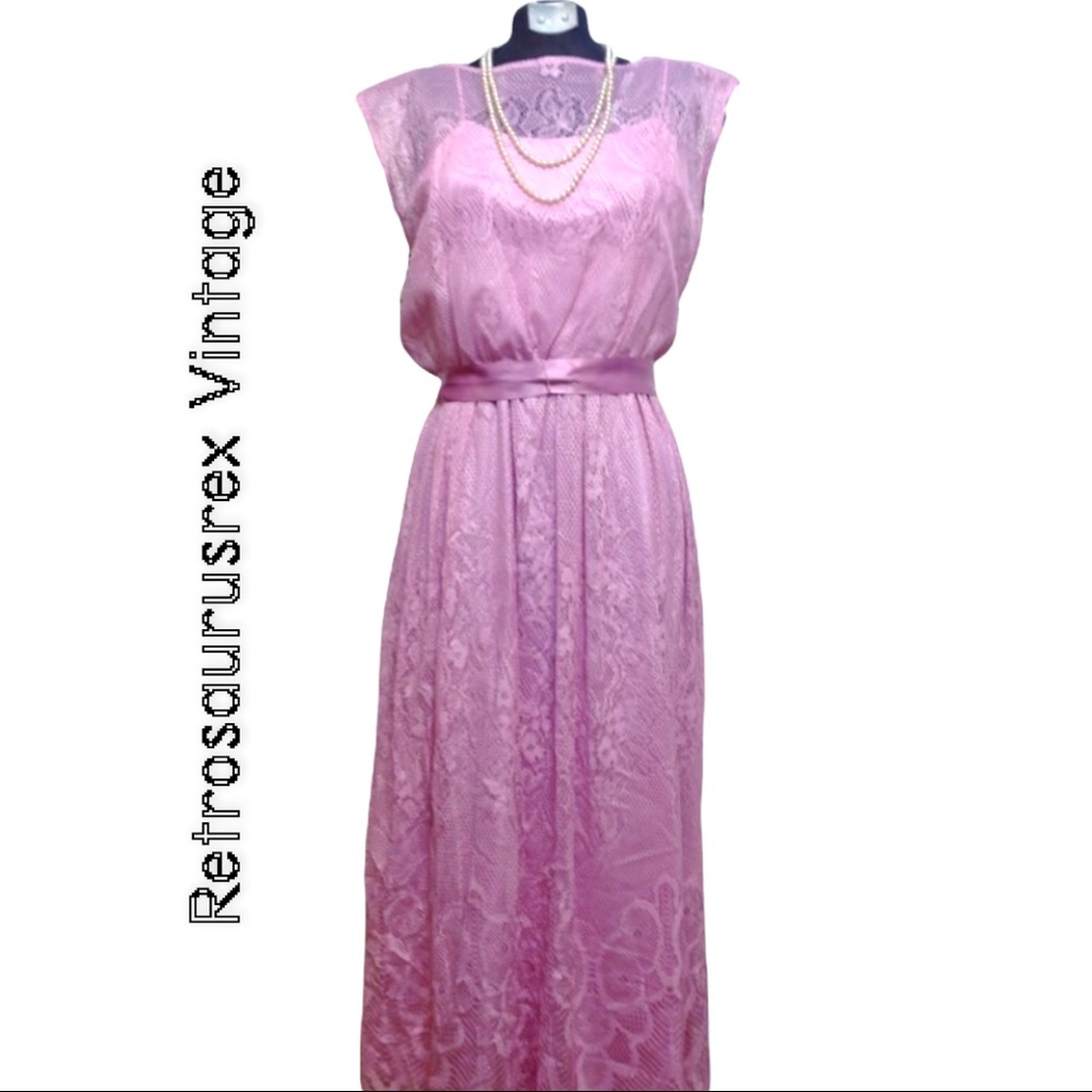 Vintage Warm Pink Lace & Taffeta Vintage 1960's Cocktail Party Dress by JCPenney